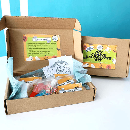 Halloween Decorating Kit ( Limited Edition) - The Skinny Bakers, 