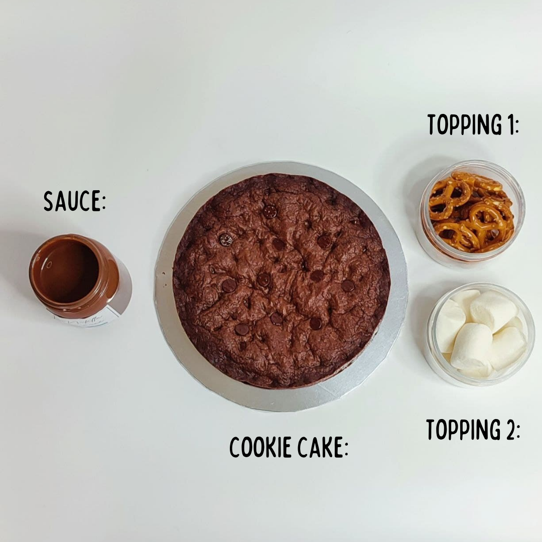 5'' Cookie Cake + Biscoff Sauce
